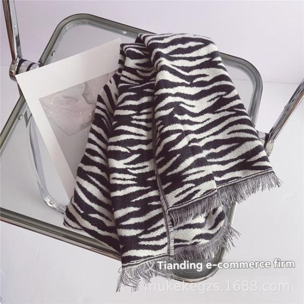 Scarves | Zebra Jacquard Monochrome Midweight Scarf – Womens Scarves Scarves